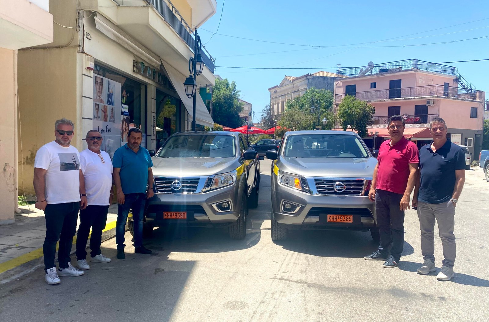 Ο Δήμος Ανδραβίδας-Κυλλήνης παρέλαβε δυο καινούργια αυτοκίνητα 4Χ4 για άμεση χρήση.